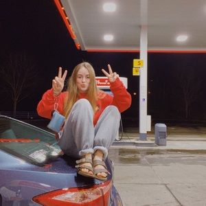 Meet your Posher, Ashleigh